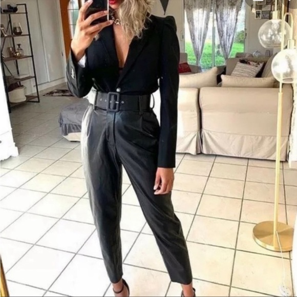 NWT Zara Belted Faux Leather Pants✨Bloggers Fav✨ - Picture 1 of 5